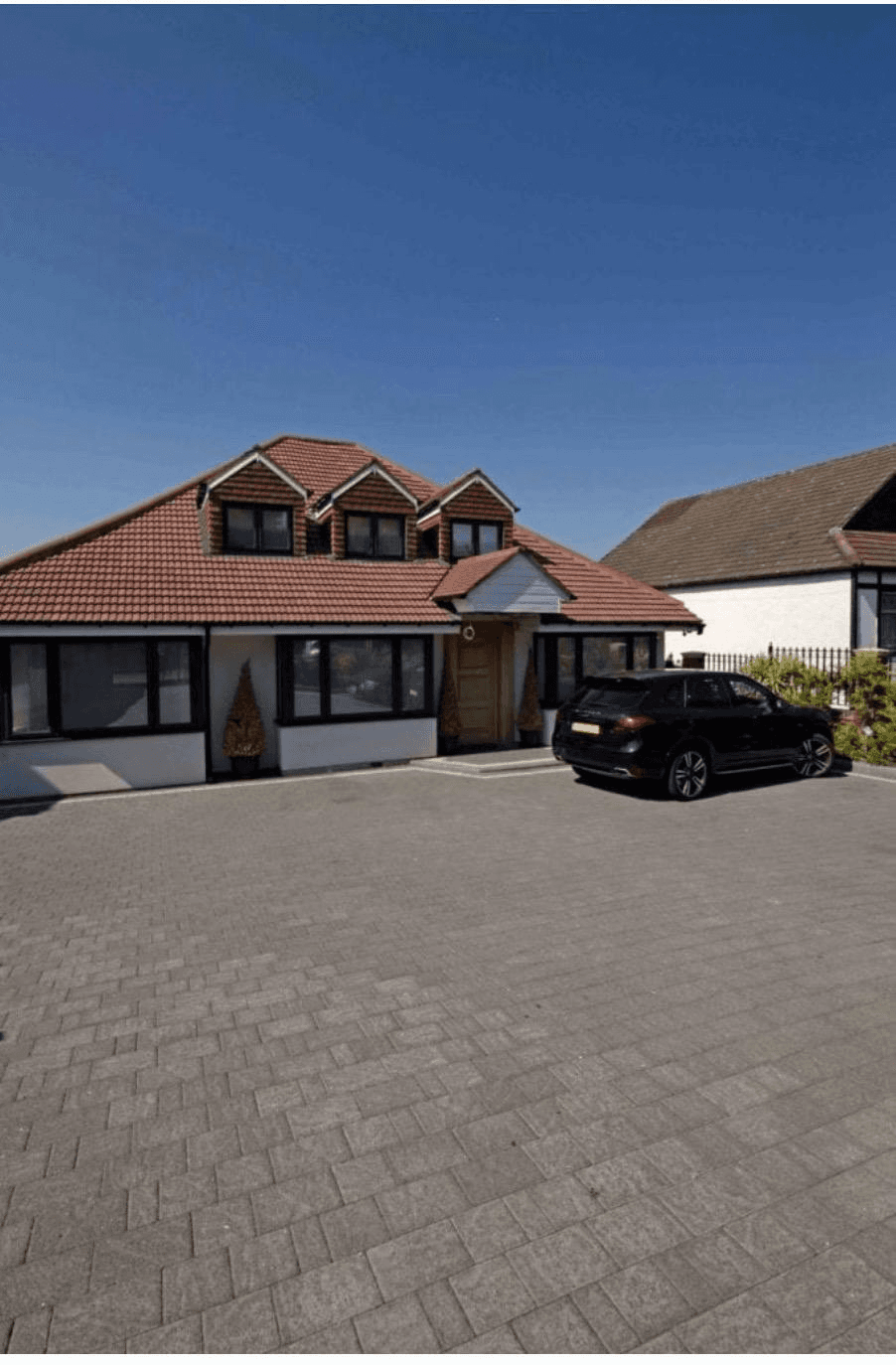 7 Driveway Maintenance Tips to Make It Last Longer